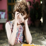 Darine hadchiti sur yala.fm